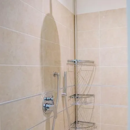 Family Apartment London Verona Exterior photo
